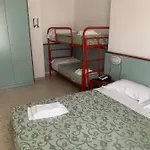 Capri Hotel 3*