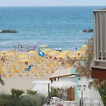 Capri Hotel 3*