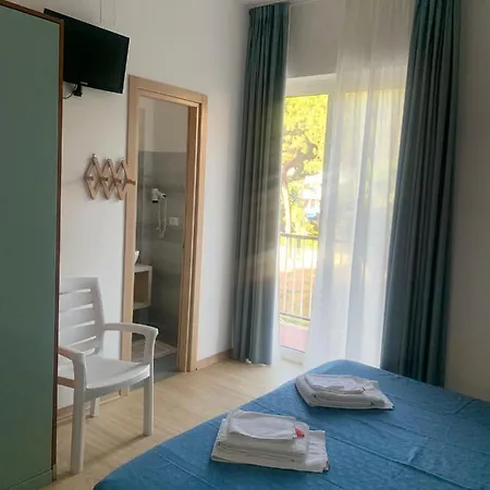 Hotel Capri 3*