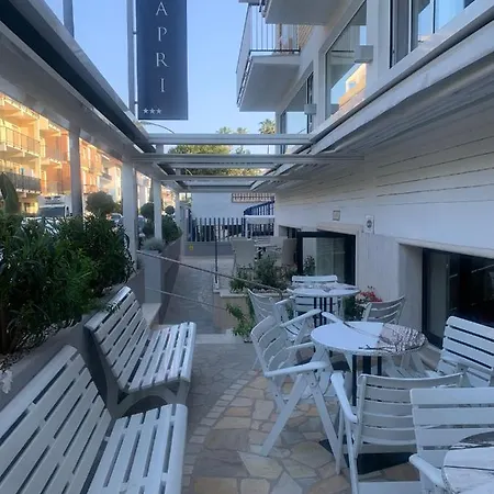 Capri Hotel