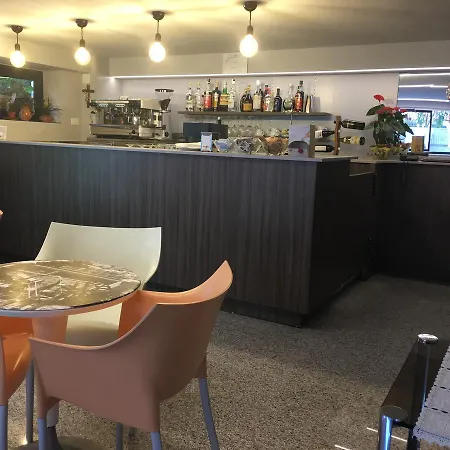 Hotel Capri 3*